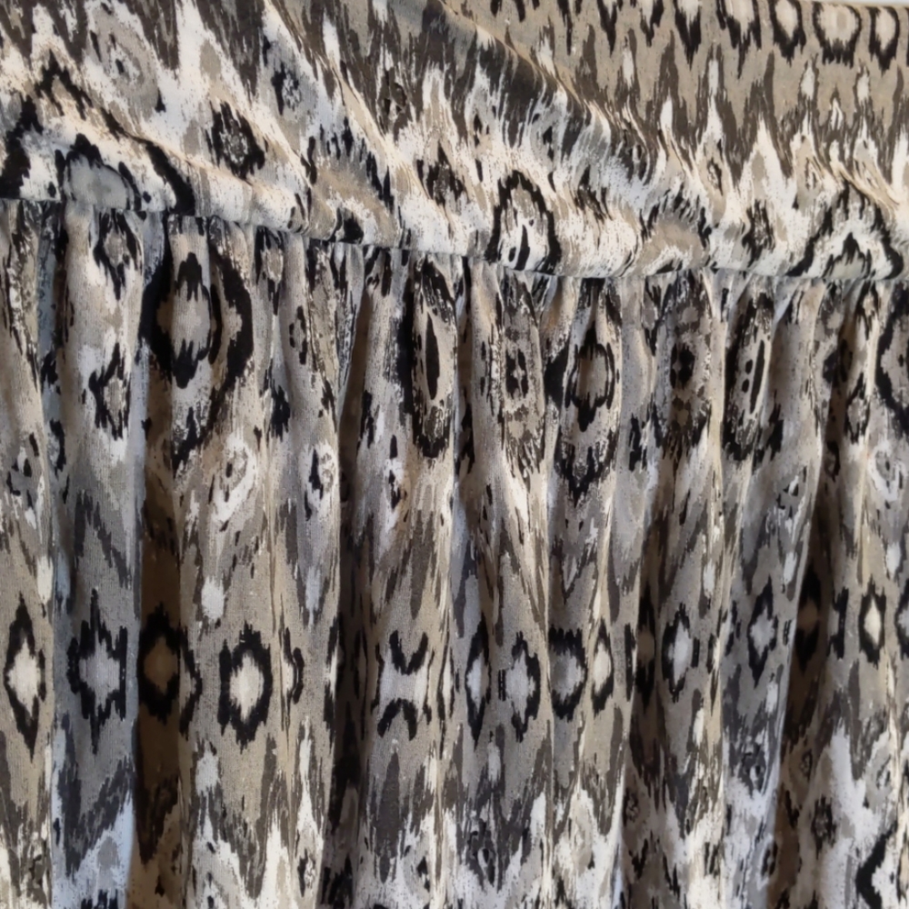Lane Bryant Mini Skirt, Animal Print, Sz 26/28 - Picture 2 of 5